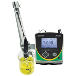 Máy đo để bàn pH 2700 Benchtop Meter, Software, and Probe Stand WD-35420-22 Oakton